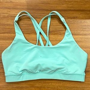 Mint lululemon sports bra size 4